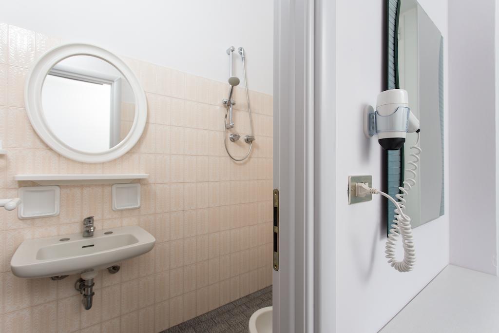 Hotel Europa מילאנו מריטימה חדר תמונה
