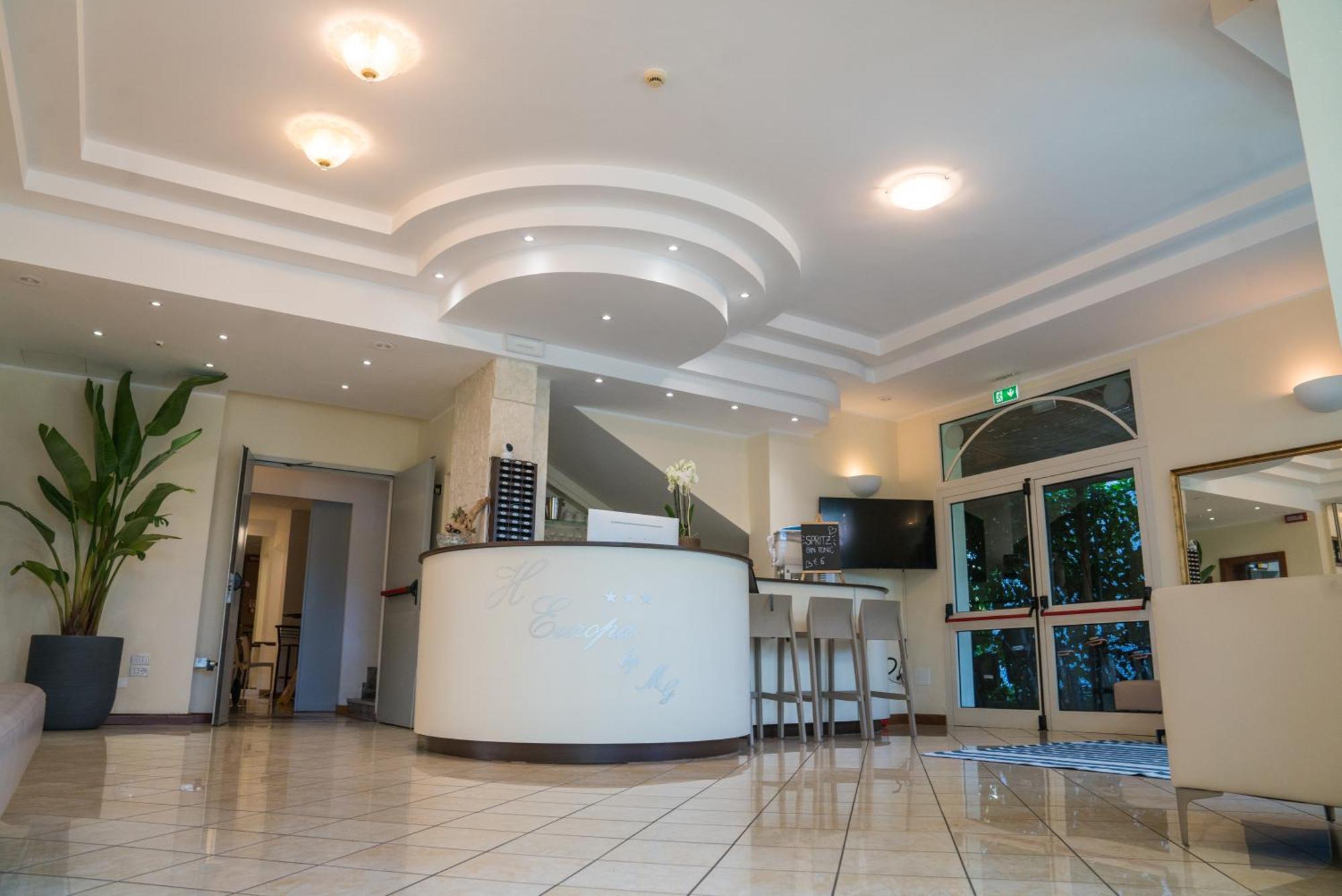 Hotel Europa מילאנו מריטימה מראה חיצוני תמונה