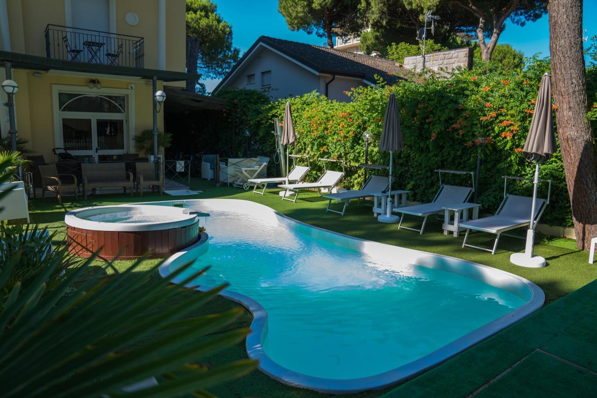 Hotel Europa מילאנו מריטימה מראה חיצוני תמונה