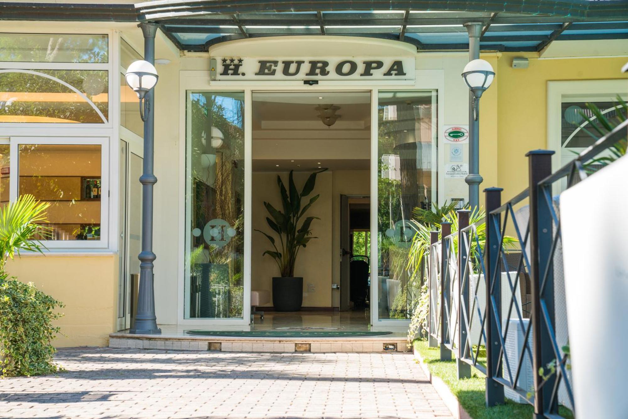 Hotel Europa מילאנו מריטימה מראה חיצוני תמונה