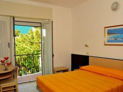 Hotel Europa מילאנו מריטימה מראה חיצוני תמונה